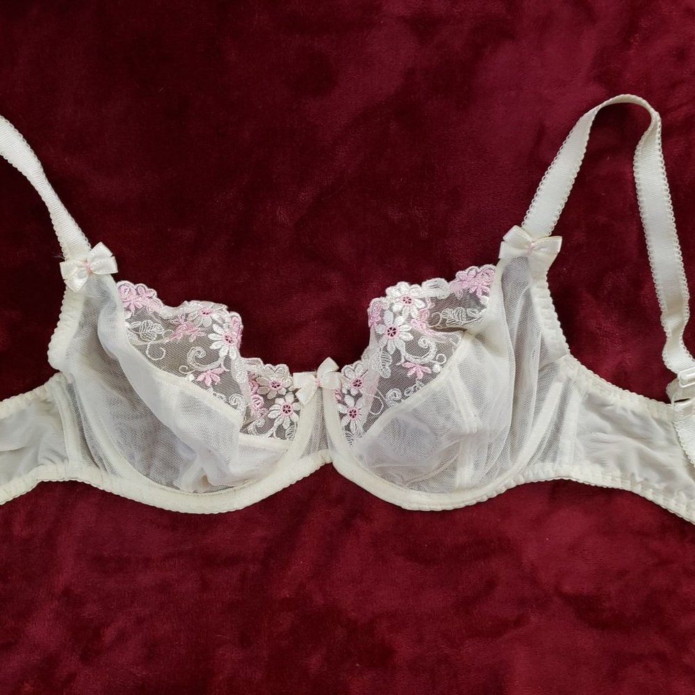 Ivory and Pink Lace Unlined Bra Flirtelle 30F UK